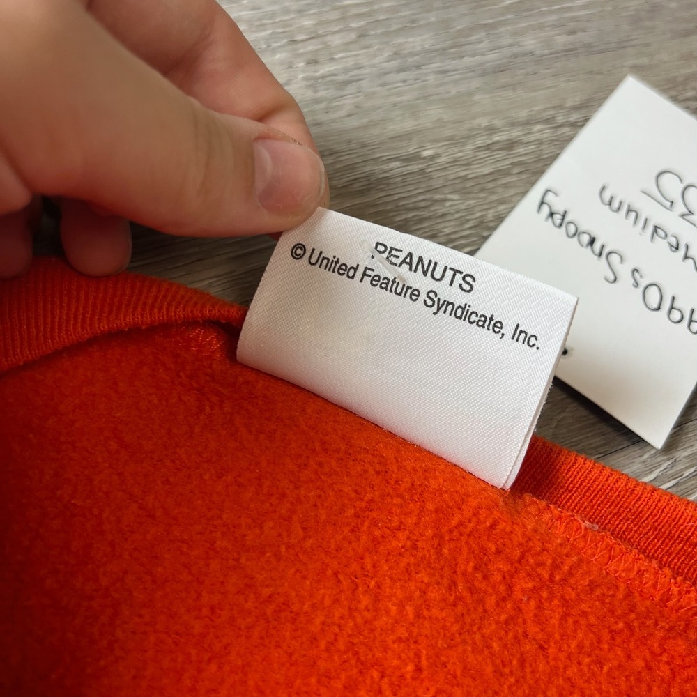 Peanuts Snoopy Sweatshirt Unisex Medium Orange Halloween Joe Cool Graphic 90s - Picture 5 of 10